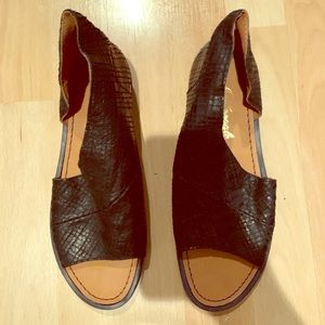 NWOT Free People Mont Blanc Sandals